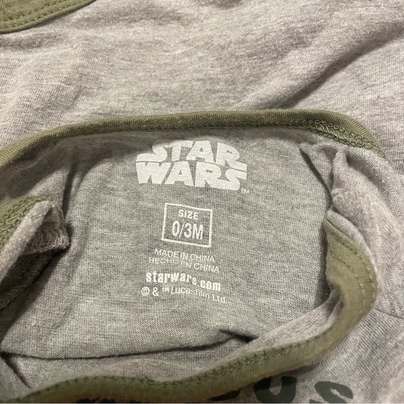 Bundle of Two Star Wars Baby Yoda Infant Clothes - Picture 5 of 10